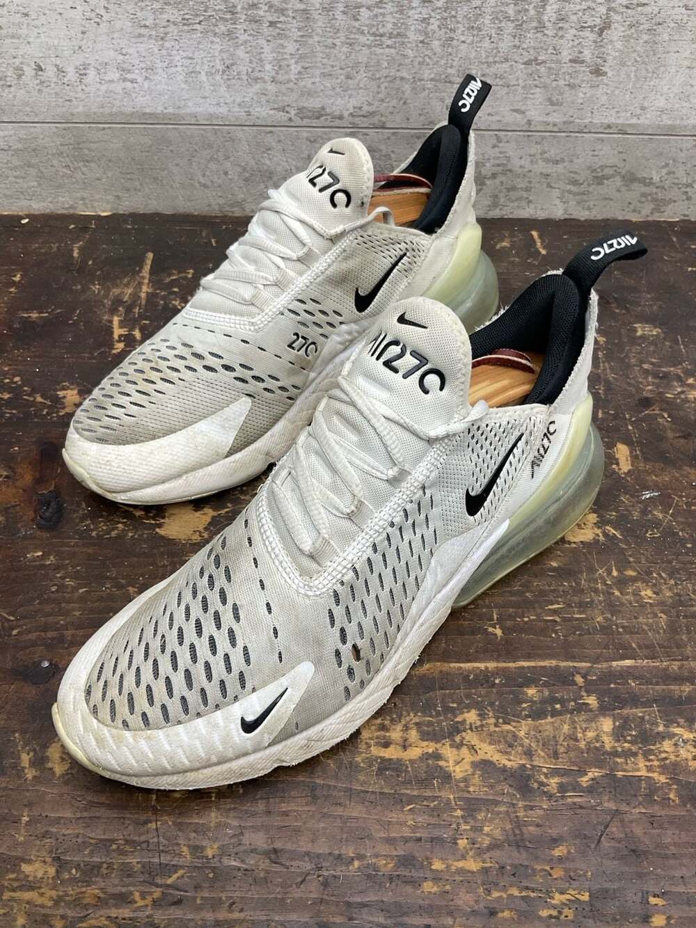 Nike Air Max 270 White Black Sneakers - Picture 3 of 11